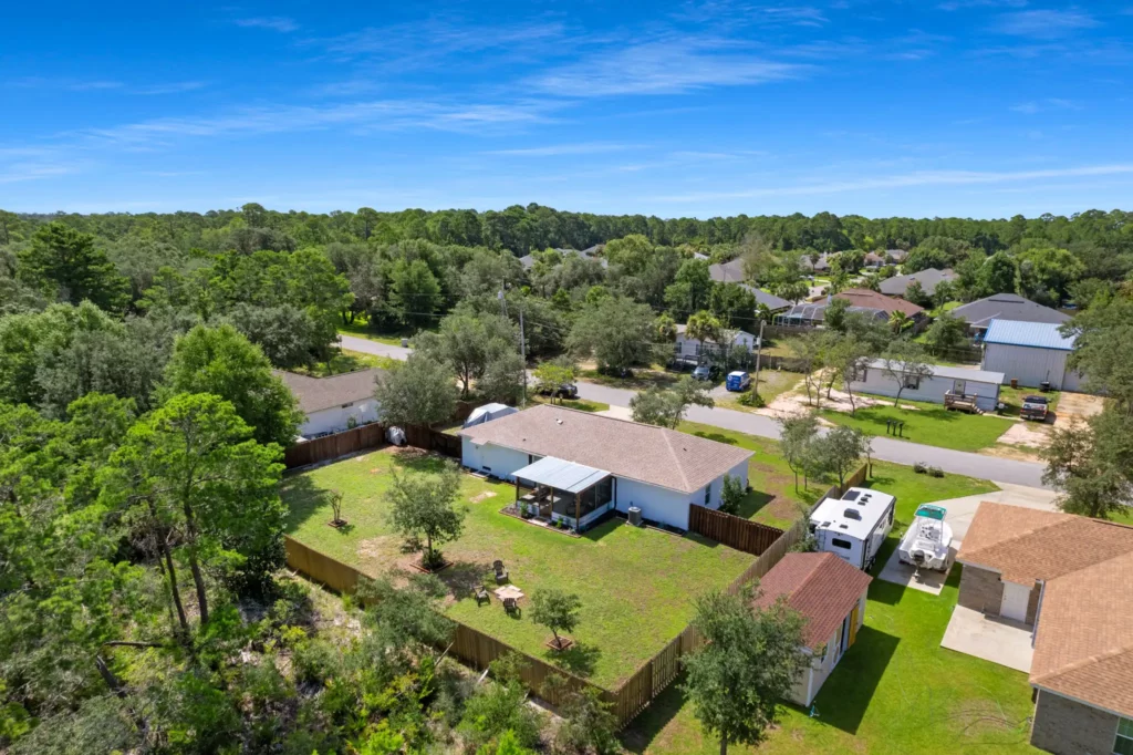 FAA Regulations for Drone Pilots in Florida: What Clients Should Know 3 residential aerial drone photography