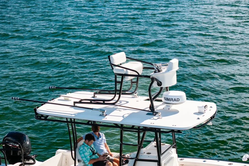 2023 Calcutta 263 Center Console 10