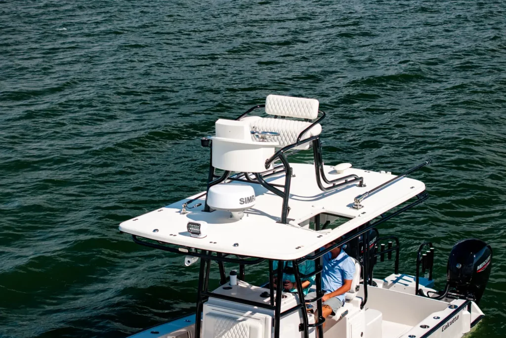 2023 Calcutta 263 Center Console 11