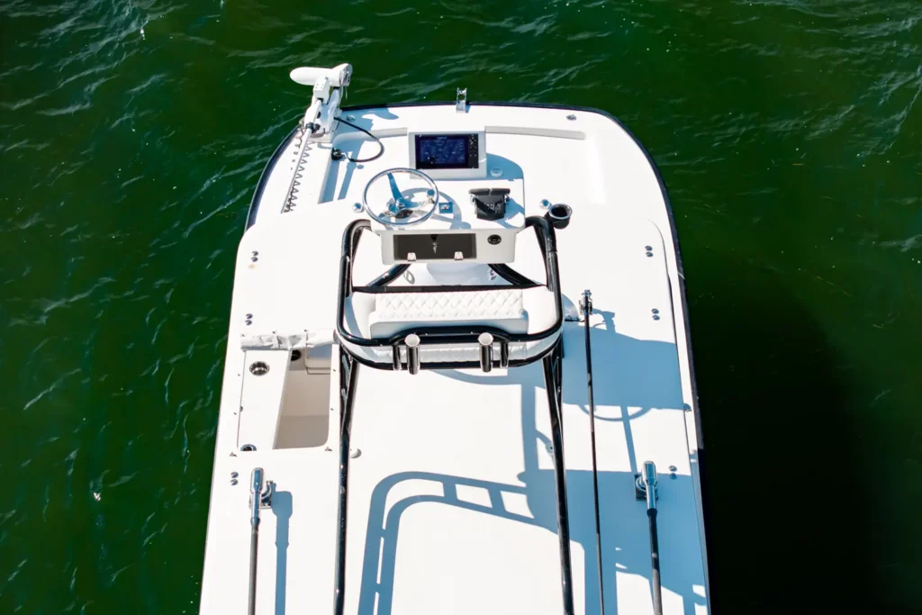 2023 Calcutta 263 Center Console 12