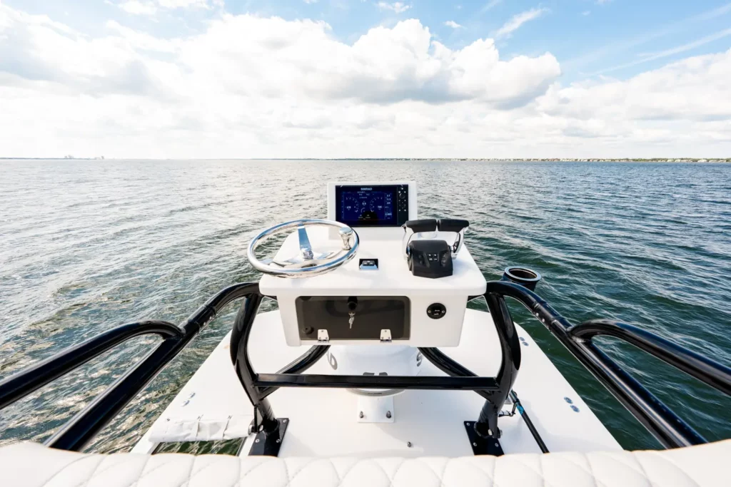 2023 Calcutta 263 Center Console 45