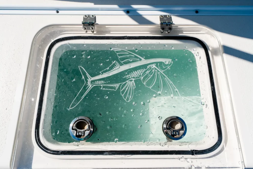 2023 Calcutta 263 Center Console 66